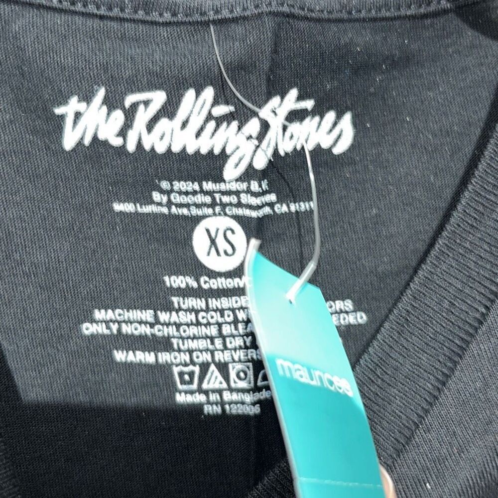 Maurices Women's Black Crew Neck Rolling‎ Stones Vintage Logo Graphic Tee XS NWT - Picture 4 of 7